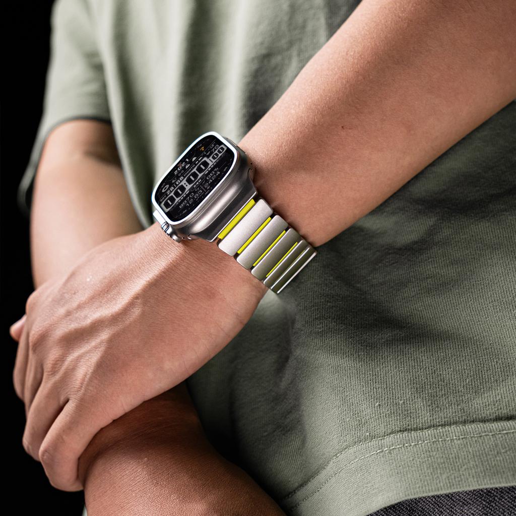 Титановый силиконовый магнитный ремешок для Apple Watch Ultra 3/2 49 мм Серии 11 10 46 мм Металлический ремешок для Iwatch 9 8 7 45 мм 6 SE 5 44 мм