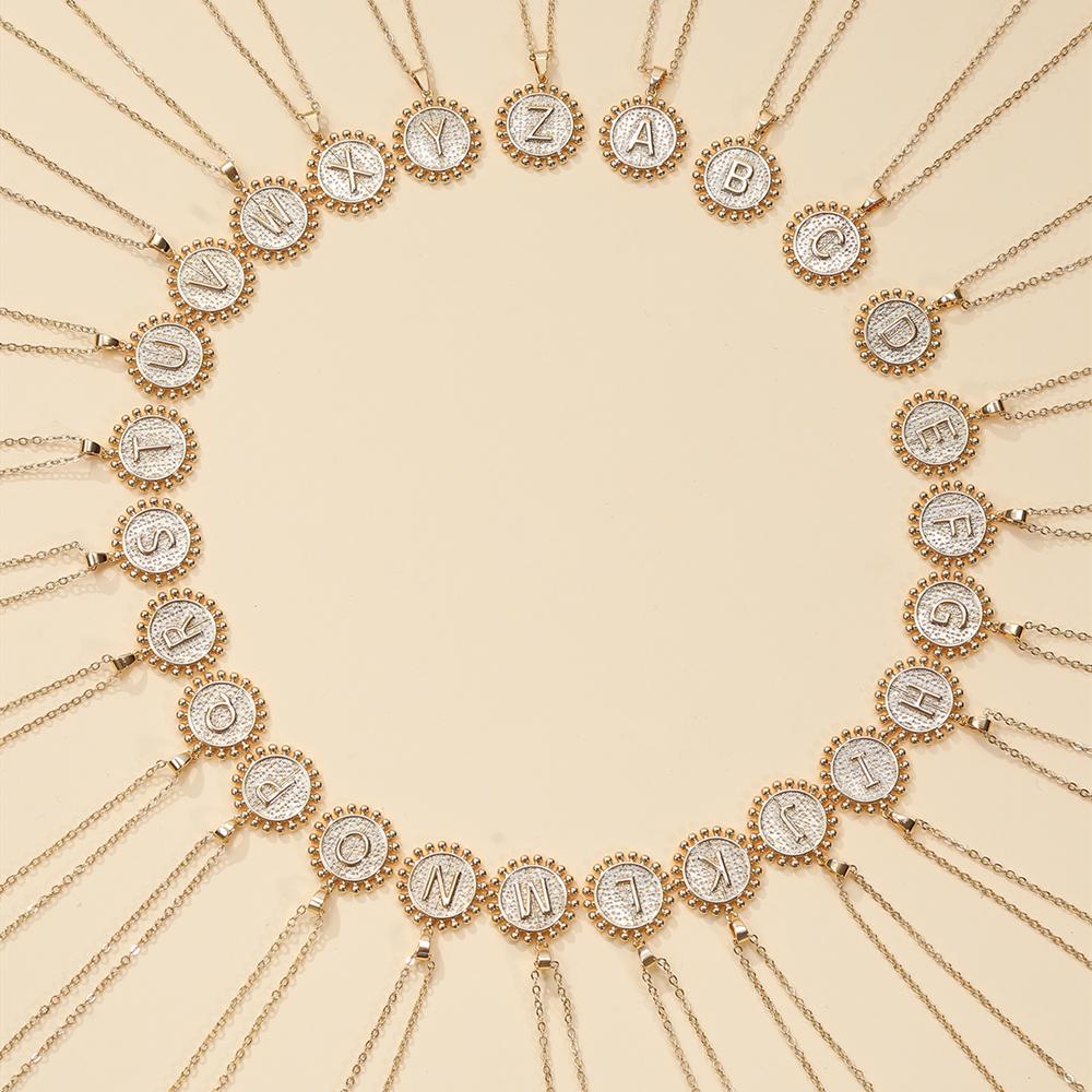Ожерелье с инициалами для женщин, 1 шт., золотого цвета, круглая подвеска с буквами, цепочка, ожерелье, колье, ювелирные изделия с алфавитом