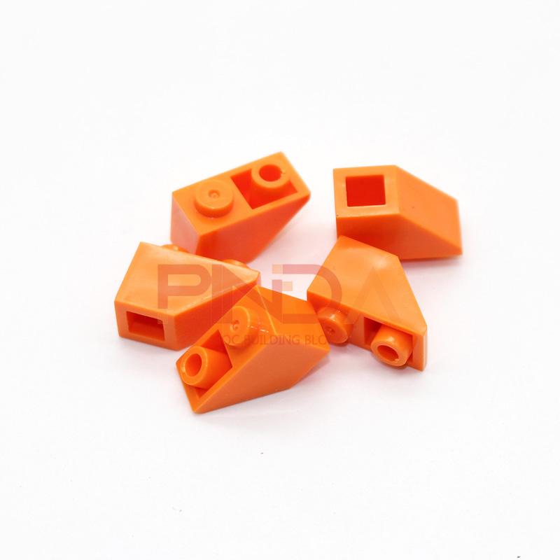 100 шт. MOC Скат Перевернутый 45 2x1 3665 DIY Enlighten Кирпичики Совместимые с Собираемыми Частицами Игрушки для Детей
