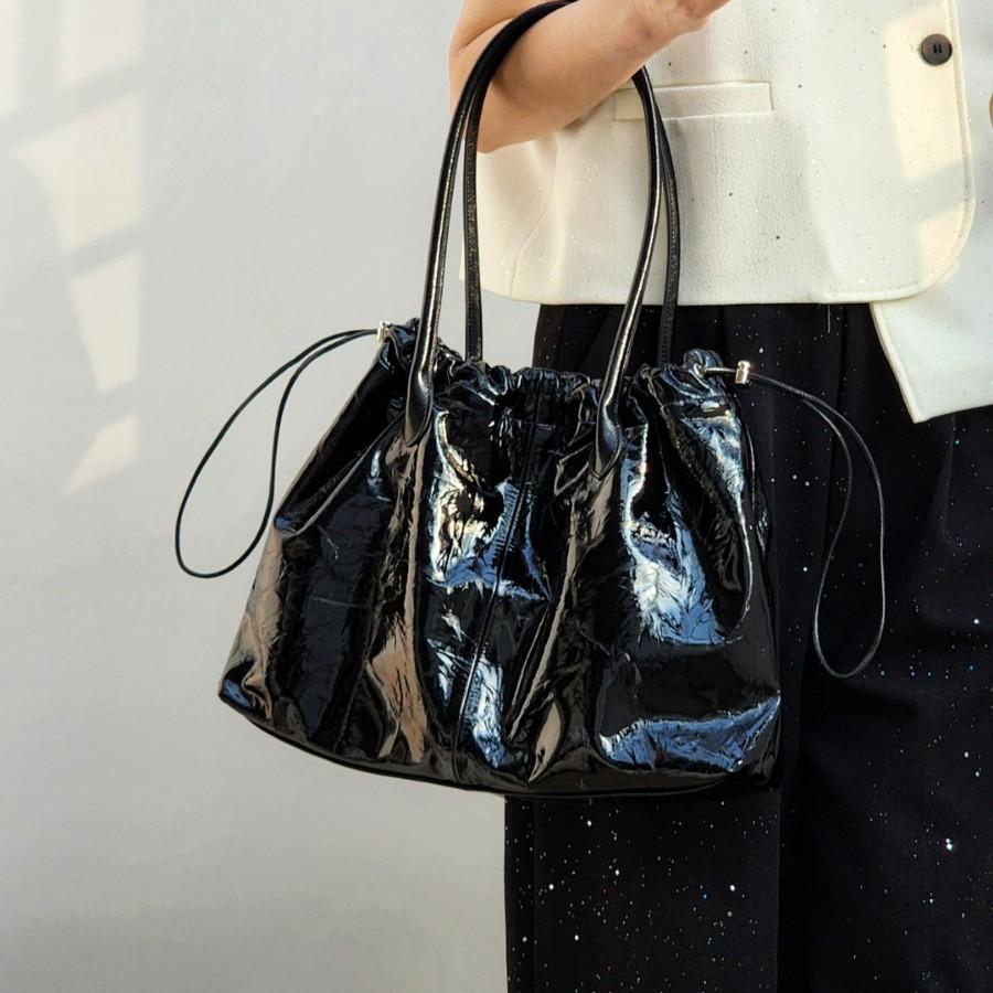 Upper Layer Oil Wax Leather New Style Simple And Elegant High-grade Sense Drawstring Small Tote Bag Casual Lazy Shoulder Bag Handheld Bag Buckle Bag