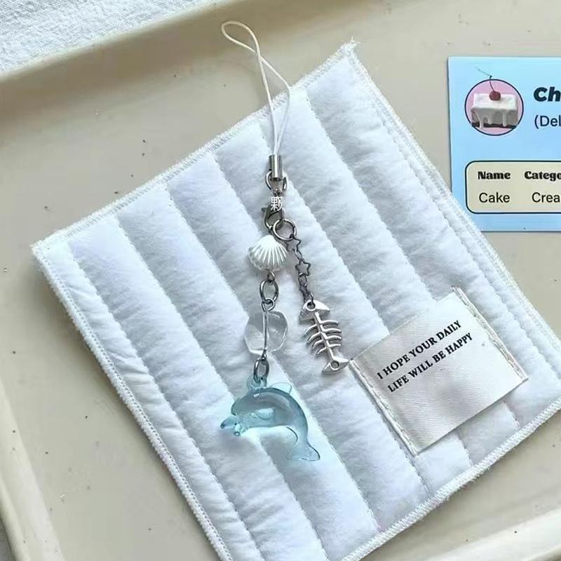 Летний голубой дельфин брелок/телефонный брелок ручной работы вдохновленный морской тематикой брелки эстетический аксессуар Y2K
