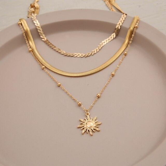 Новое простое многослойное ожерелье золотого цвета, колье с геометрическим кулоном в виде звезды и луны для женщин, колье-чокер, ювелирные аксессуары