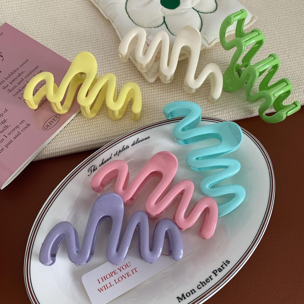 with resembling as a head accessory Jelly color wavy low-neck series hairstyle shark hairpins 1 PC hairpin clips Delicate Jewelry
