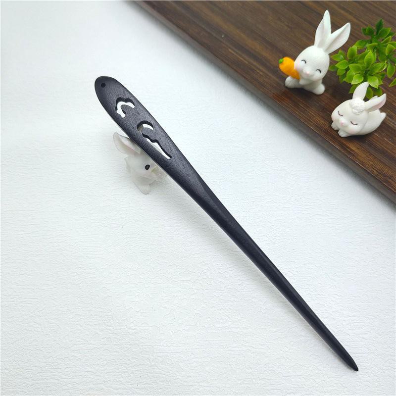 Элегантная шпилька из черного дерева: Современная простота в сочетании с древним китайским стилем