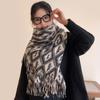 2024 Autumn and Winter New Product Retro Diamond Checkered Imitation Cashmere Scarf for Women