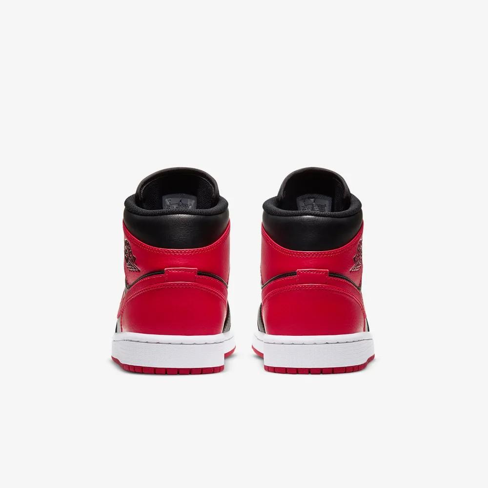 Jordan 1 Mid Bred запрещены 2020 554724-074