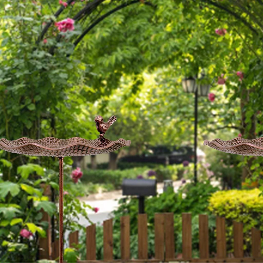 Elegant Outdoor Garden Bird Feeder With Rust Resistant Iron Design Winterproof Watering Station Suitable for Wild Birds