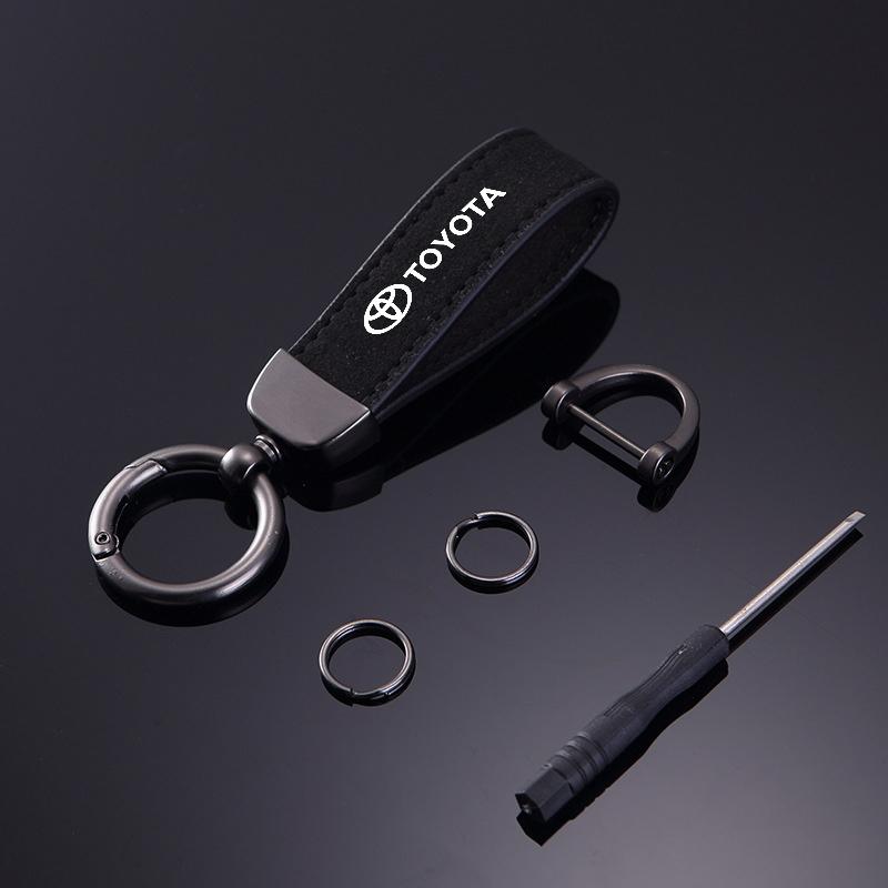 ATH1 Leather Metal Luxury Car Keychain For Toyota Rav4 Prado Corolla CHR Avalon Highlander Tacoma Hilux Avensis Camry Land Cruiser