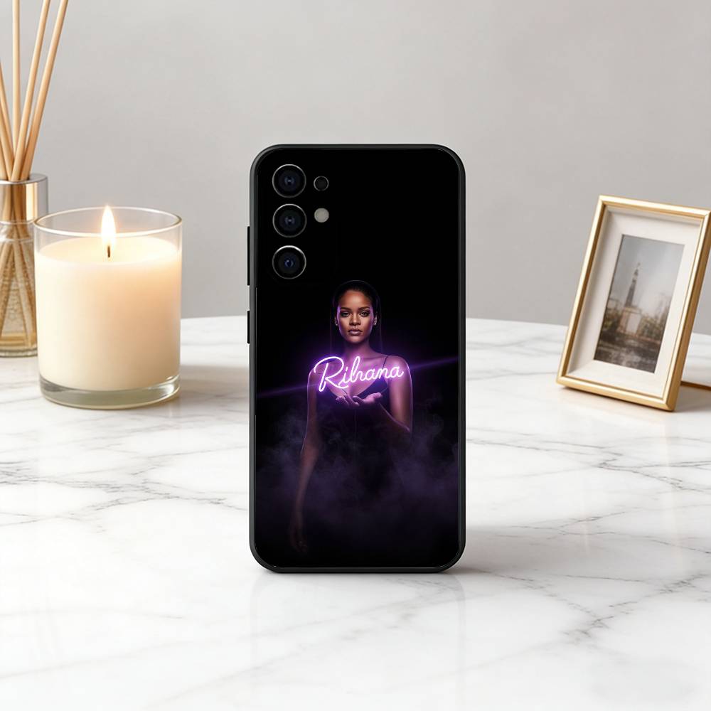 Чехол для телефона с изображением горячей певицы R-Rihanna Для Samsung S25,S24,S21,S22,S23,S30,Ultra,S20,Plus,Fe,Lite,Note,10,Черный Чехол
