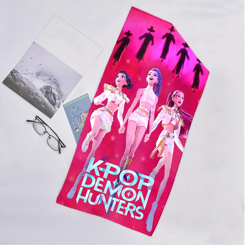 Kpop Hunter Модное пляжное полотенце: Идеально для летних приключений Мягкое, впитывающее и быстросохнущее, подходит для плавания и купания