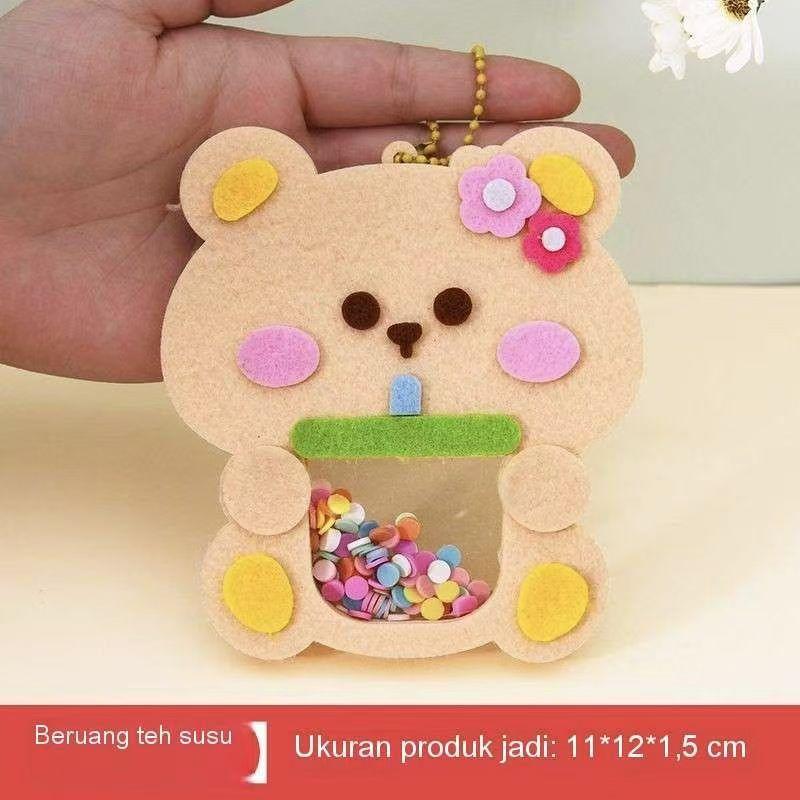 Non-Toxic Diy Animal Shake Pendant Art Craft Kits For Kids Children Easy To Paste Non Woven Shaker With Chain Children Handmade Toysgift