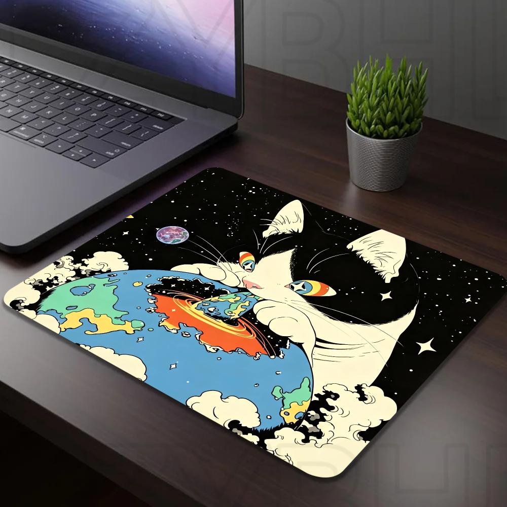 Cute cat and planet Mouse Pad XS Small Laptop Computer Office Table Mats PC Gaming Esports MousePad HD Non-Slip Rubber Desk Mat