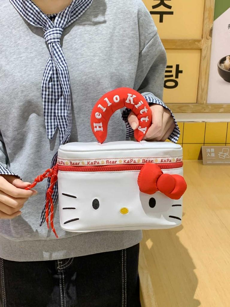 Мультяшная косметичка из ПУ Hello Kitty большого объема для ежедневного использования