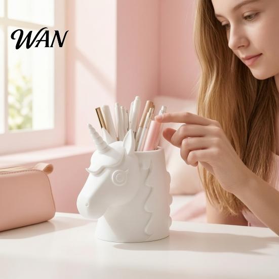Girly Desktop Accessories 3D Printed Horse Makeup Brush Holder for Desk, Cute Vanity Organizer Pen Pens And Stationery, Kawaii Storage Container Home