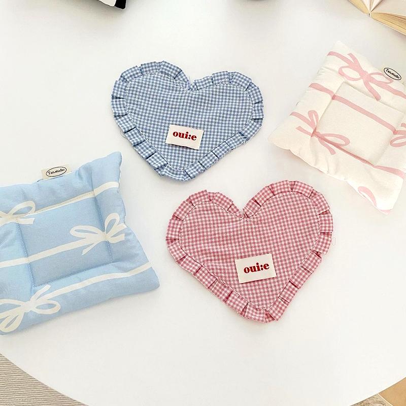1Pc Checkered Placemat Korean Background Cloth Ins Gourmet Photography Sweet Heart-Shaped Coaster Desktop Decoration