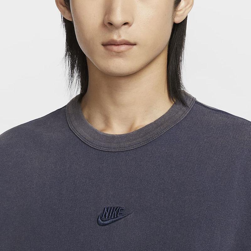 Nike Sportswear Essentials T Shirt Men's Dark Navy Blue FZ5384-410