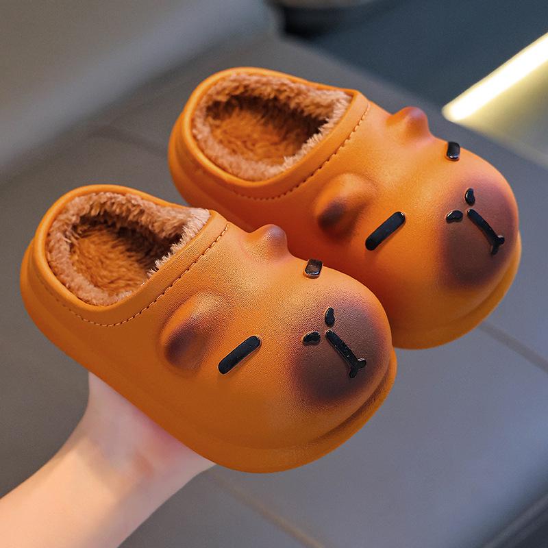Детские нескользящие хлопковые тапочки Cang-Capybara: Милые зимние комнатные тапочки с мягкой подошвой и забавным дизайном в виде какашки