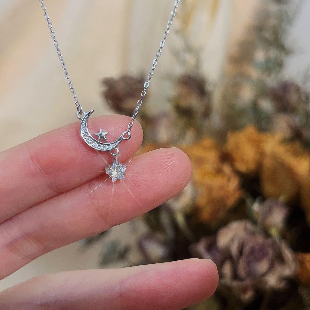 Ожерелье с кисточками Star Moon для женщин с нишевым дизайном, легкая роскошь, стиль Ins, изысканный темперамент, летняя цепочка Star Moon Clavicle