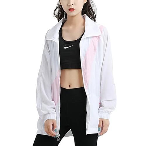 Nike Куртка весенняя женская белая DA0981-100