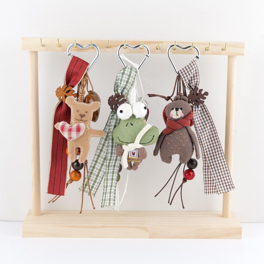 Bear or Frog Pendant Key Holder Delightful Decoration Cartoon Bear Keychain Bags Ornament Present for Kids and Teens