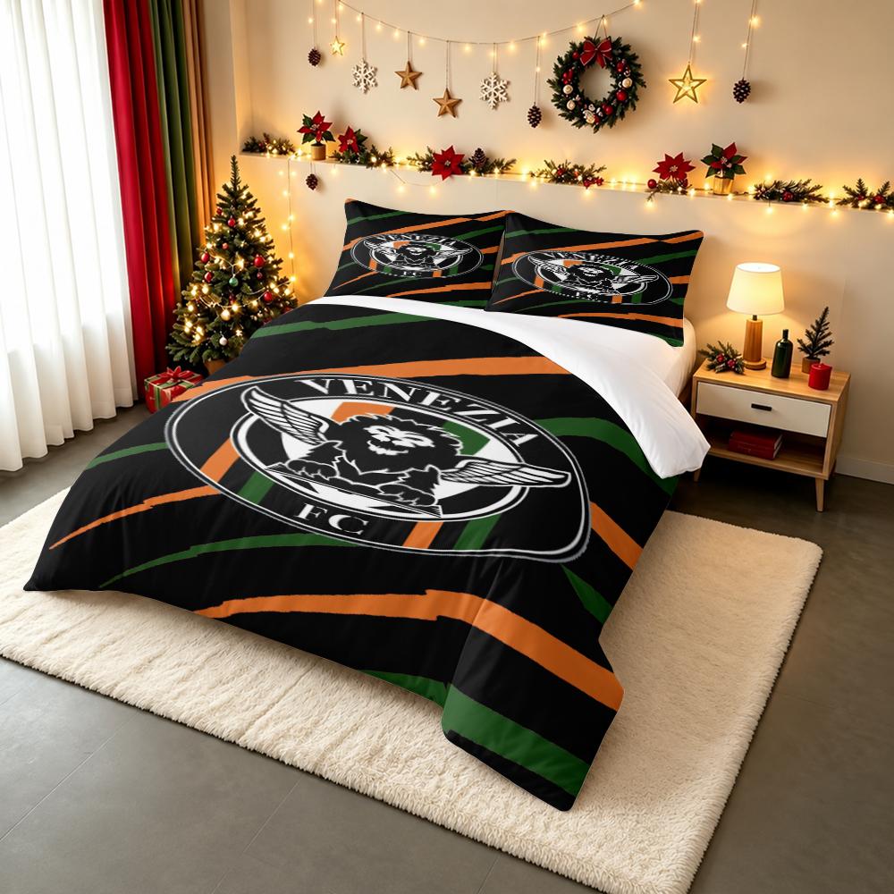 Venezia FC Winged Lion Crest Bedding set (1 duvet cover, 2 pillowcases, duvet not included) for Living Room Dorm Decor, Orange Green Stripes Art Print