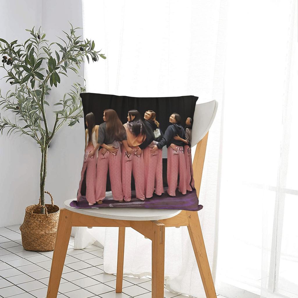 Tv Xo Kitty Kim Min Ho Pillow Case Square Pillow Cover For Wedding Party Home Decor Kawaii Cushion Cover