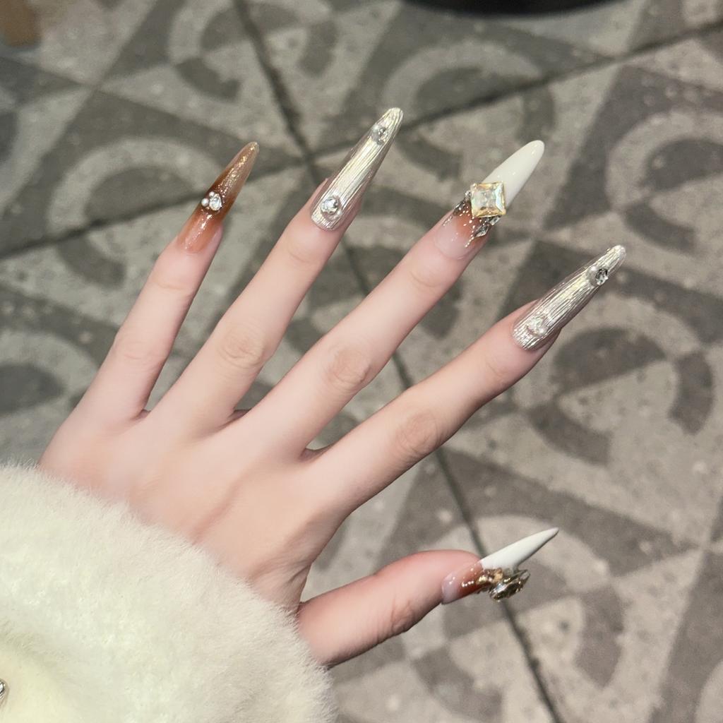 Autumn and Winter Wear Armor High-end Atmosphere Caramel Color Blush Magic Mirror Manicure Flash Love Diamond Removable Nail Piece