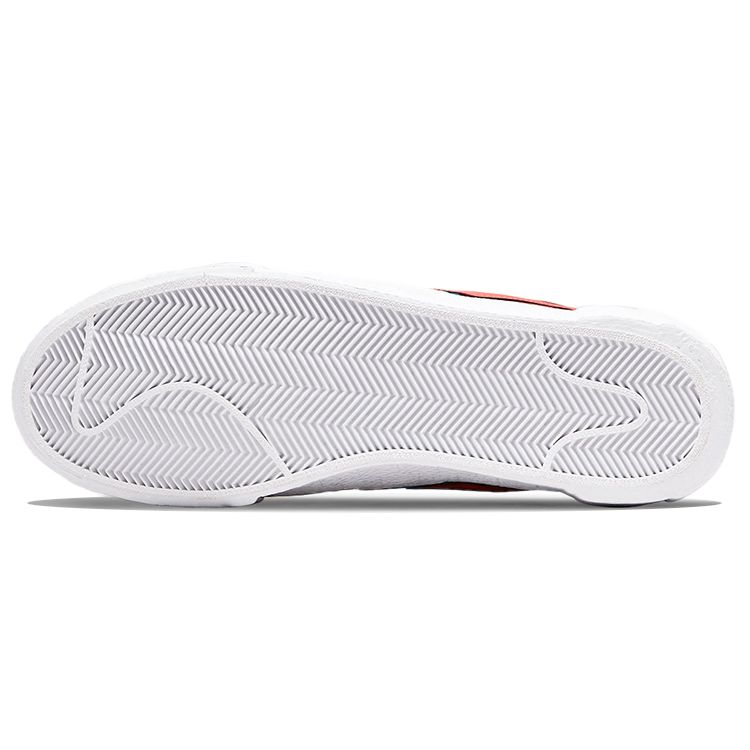 Nike Красные кроссовки унисекс KAWS x sacai x Blazer Low Team Hot-Lava White DM7901-600