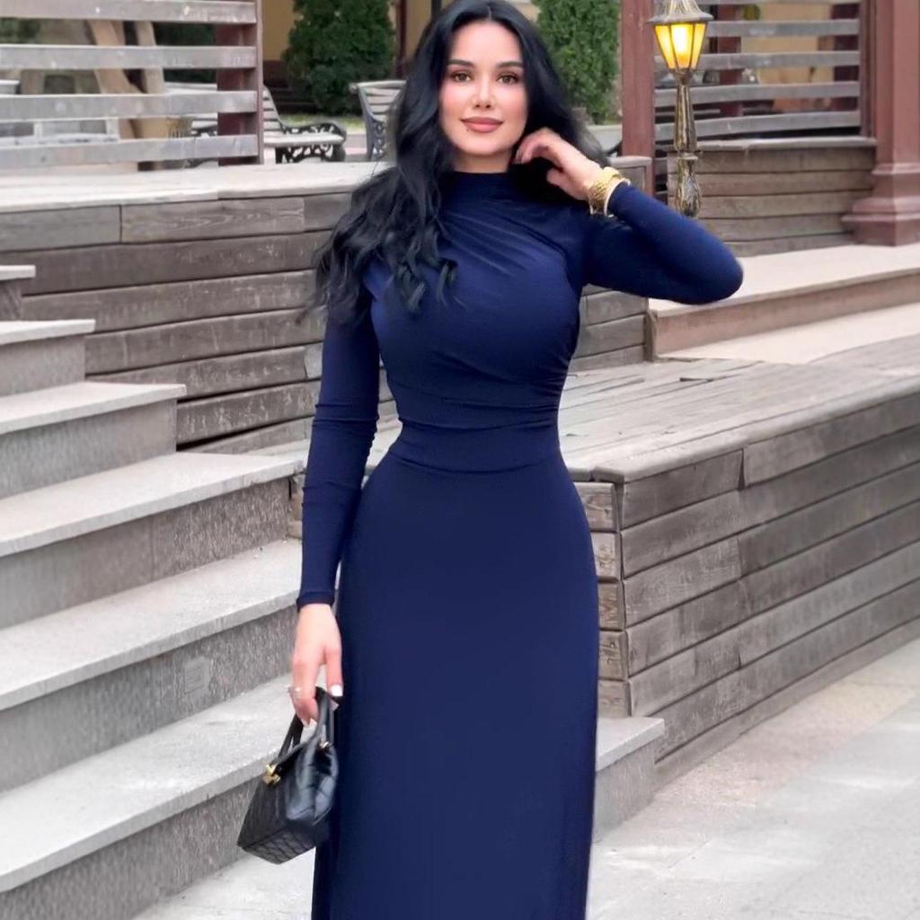 Элегантное осеннее платье 2025 года в европейском и американском стиле для женщин, с длинным рукавом, круглым вырезом и облегающим талию силуэтом