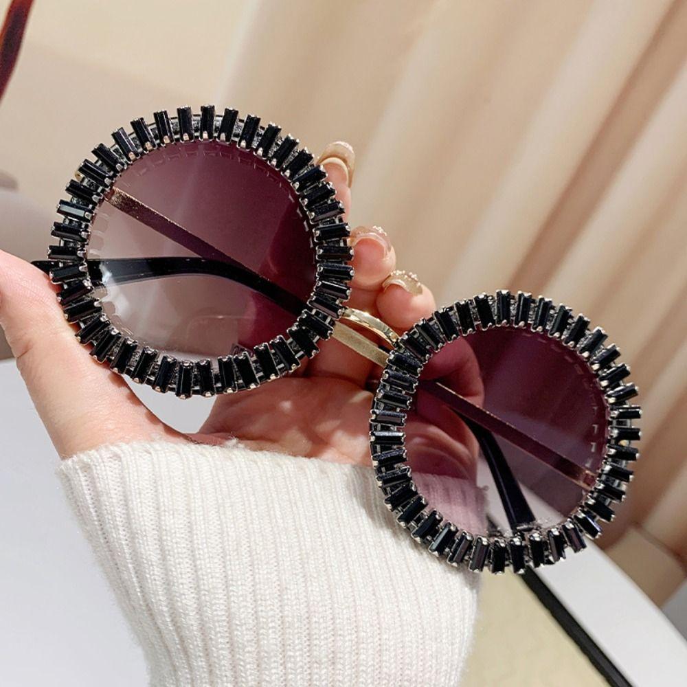 Steampunk Retro Frame Eyewear Fashion Women Spectacles Convenient Rhinestone Sunglasses Selfie