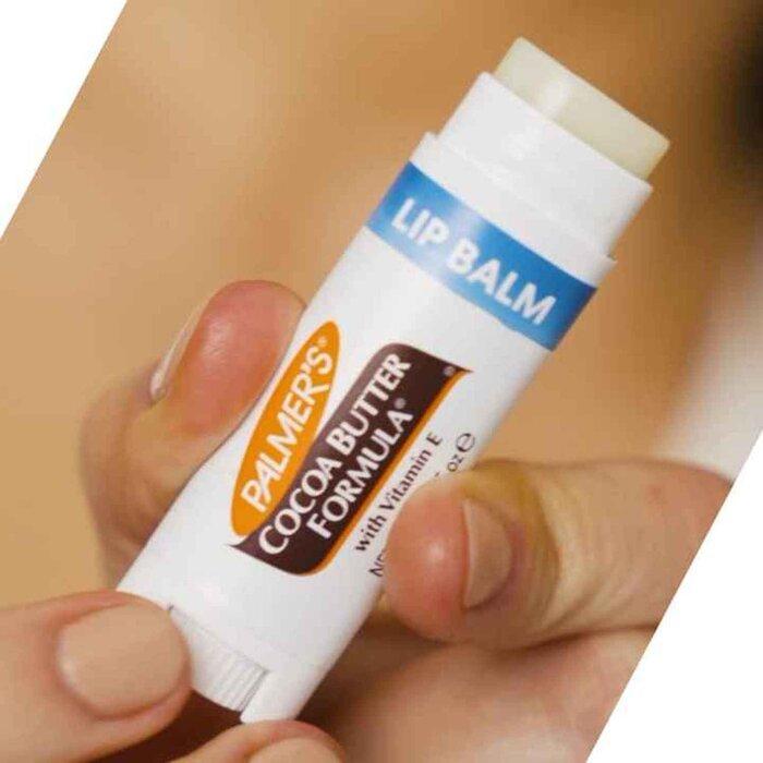 БАЛЬЗАМ ДЛЯ ГУБ С МАСЛОМ КАКАО