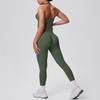 Бесшовный комплект из двух предметов для йоги и фитнеса с halter-топом для женщин