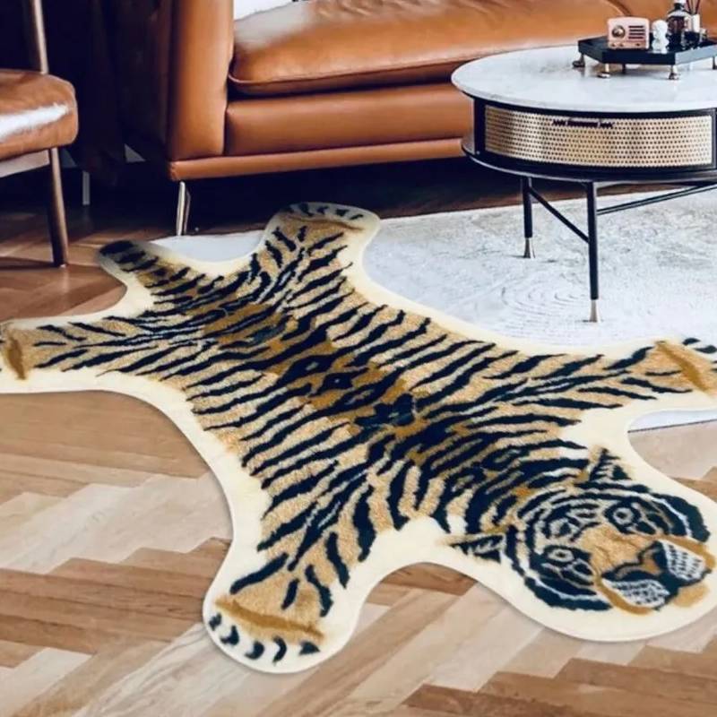 Tiger Print Faux Cashmere Floor Mat With Shaped Design For Bedroom Use