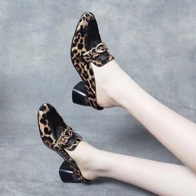 Туфли-лодочки с леопардовым принтом и цепочкой, женские туфли-мюли, кружевные сетчатые сексуальные туфли-лодочки, тапочки, осеннее дизайнерское платье, шлепанцы, Zapatillas De Mujer