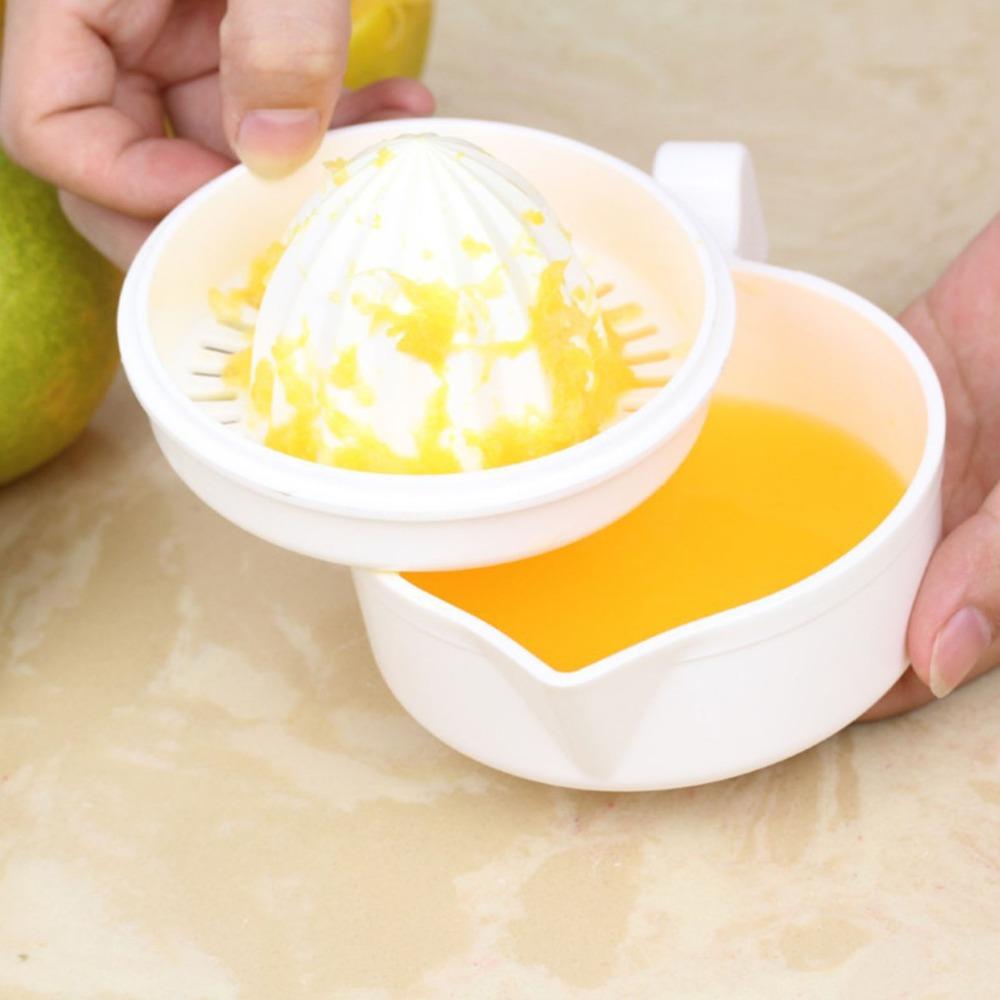 Plastic Lemon Squeezer White Fruit Press Portable Manual Citrus Juicer Juice Making