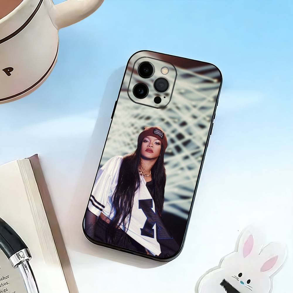 Чехол для телефона Singer-R-Rihanna Силиконовый Мягкий Для IPhone 17 16 15 14 13 12 11 X XR Plus Pro Max Plus