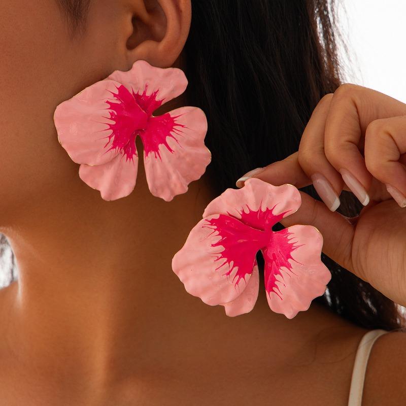 Милые девушки цветы серьги-гвоздики женская мода капельное масло градиент цвета металлический сплав сложенные нерегулярные цветочные серьги ювелирные аксессуары