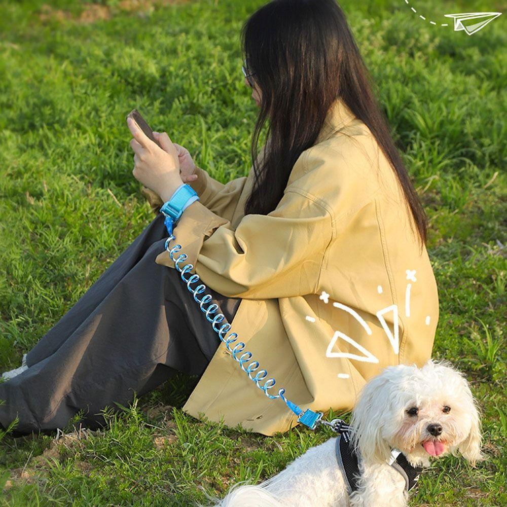 Anti Winding Wrist-worn Dog Leash Reflective Hands-Free Retractable Dog Leash Night Walking
