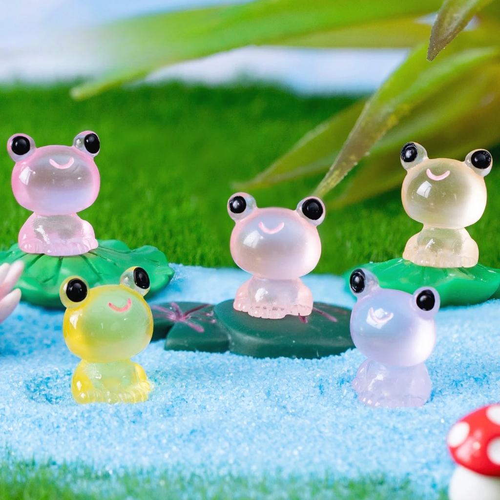 10pcs Luminous Frogs Mini Figurine Micro Landscape Decoration Frog Fairy Garden DIY Miniatures Home Decoration Accessories