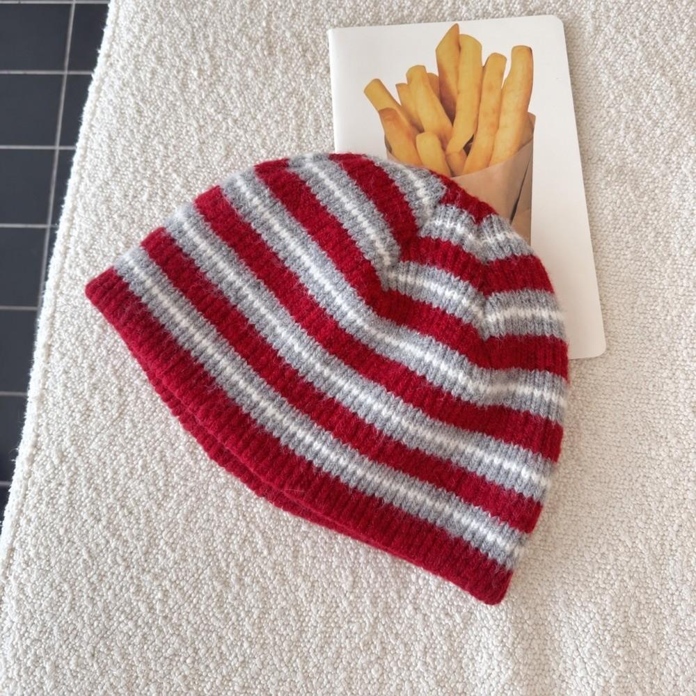 56-58cm Size Warm Winter Beanie Polyester Soft Cold Proof Hat Stripe Knitted Beanie Hat For Women