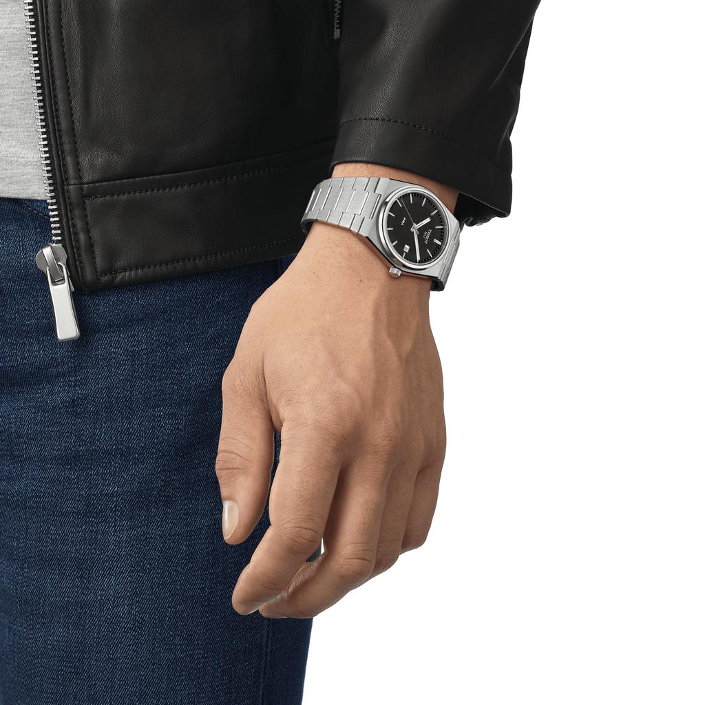 Tissot Мужские модные часы из нержавеющей стали с черным циферблатом T137.410.11.051.00