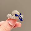 The Hat Brooch Features A High-end and Niche Design. It Has A Pin Buckle To Prevent Exposure and A Brooch Collar Pin
