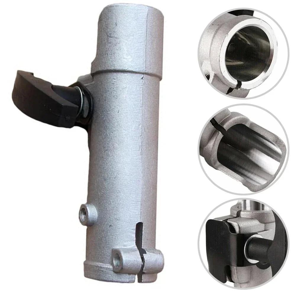 Simplified Tool Connectivity Extension Pole Connector Designed To Fit Garden Equipment With A Shaft Size Of Either 26 Or 28 Mm