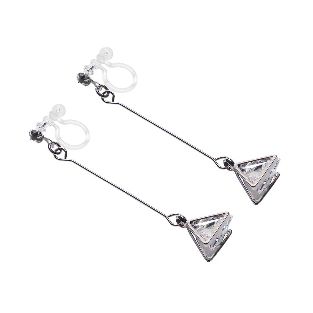 Серьги Серьги Серебряные серьги CZ Популярные безболезненные элегантные взрослые формальные треугольные кубические циркониевые серьги из смолы Miyabi Grace Miyabi Grace