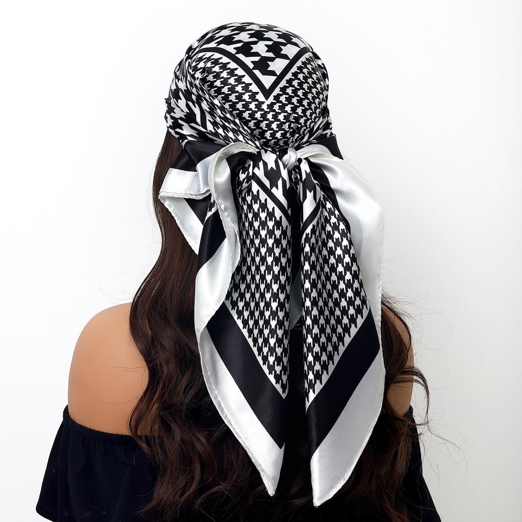 Популярные шали Европа и Америка Модные банданы Новый принт Солнцезащитный 90X90СМ Платок Четыре сезона Роскошные квадратные шелковые шарфы