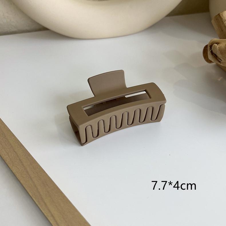 1pcs Korean Coffee Large Hair Claws Acrylic Hairpins Barrette Crab Hair Clips Headwear for Women Girls Braiders Hair Accessories