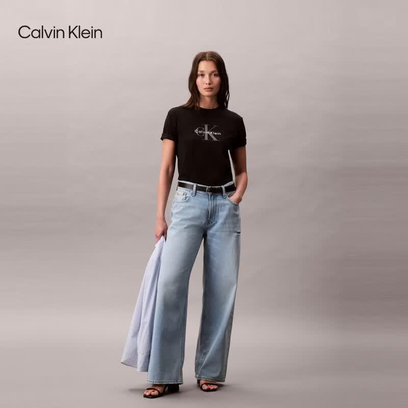 Calvin Klein Jeans Women's CK Logo Print Cotton Knit Round Neck Short Sleeve T-shirt