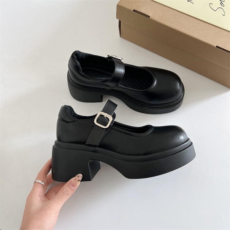 Мода темперамент ретро Интернет знаменитости взрыв платформы маленькие кожаные туфли женщины 2025 новые осенне-зимние универсальные туфли Мэри Джейн одиночные