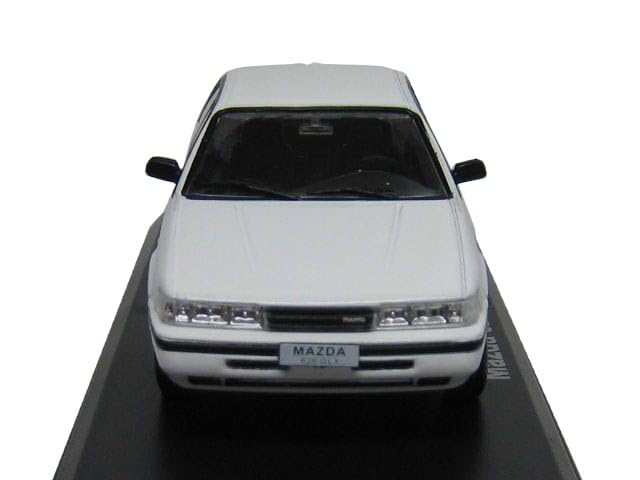 Масштаб IXO Mazda Capella 626GLX 1987 Белый 1/43