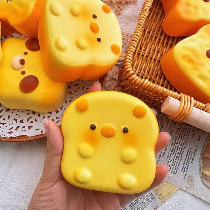 Мягкая имитация тоста, сжимающая игрушка, милый мультяшный, медленно поднимающийся, для снятия стресса, сенсорная игрушка, для дома, путешествий, портативная игрушка-непоседа
